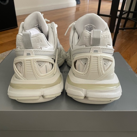 Brand New Balenciaga Track 2 Sneaker white silver. MISMATCHED sz eu 38 and 39 - Picture 4 of 11